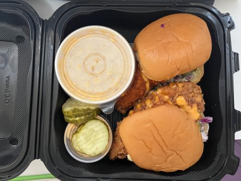 Dave's #2: 2 Sliders w/ Fries